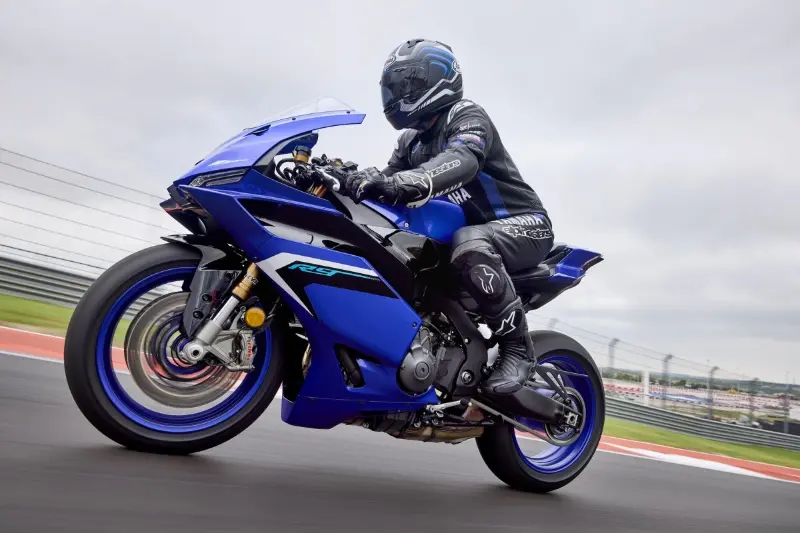 YZF-R9 2025 - Image 6